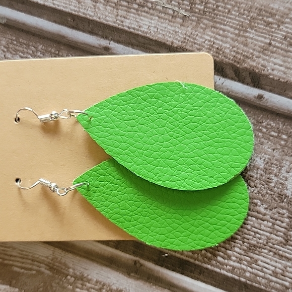 Handmade Faux Leather Earrings Bundle - Picture 13 of 14